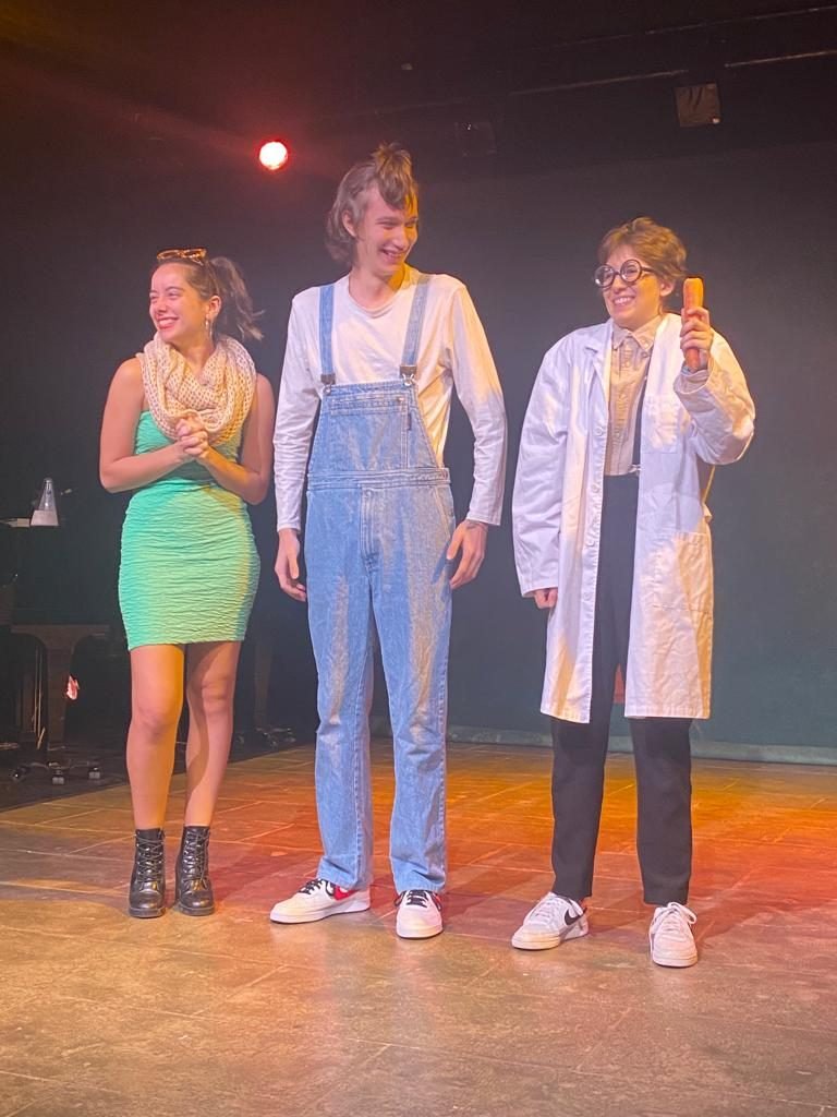 Cris Biedma — Teatro 11